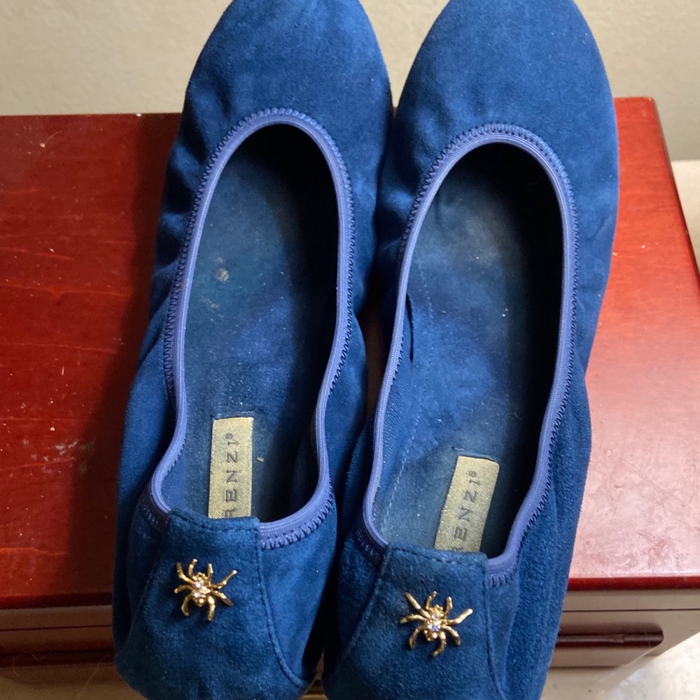 R & Rezni Glove Suede Ballet flat